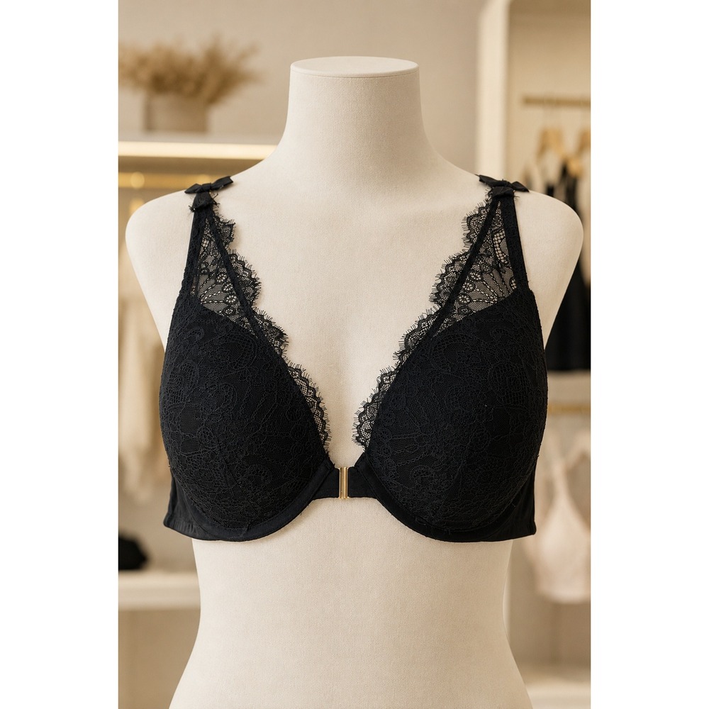 Cacique Bra Women 44C Black Lace Front Close Strappy Racerback Underwire Bra